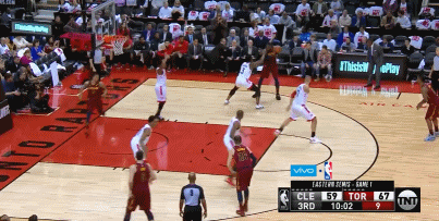 6场比赛狂砍230分！爱德华兹近6场场均命中5记三分（6战轰下230分！爱德华兹近6场场均命中5个三分）