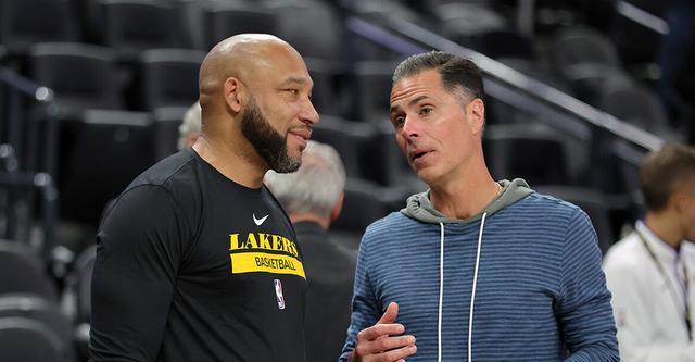 半场3-0萨格勒布迪纳摩，贝蒂斯队史第二次欧战上半时打进3球（贝蒂斯半场3-0领先萨格勒布迪纳摩，队史第二次在欧战上半场打入三球）