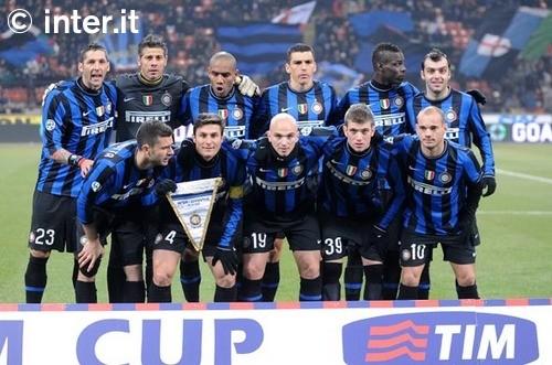 大四喜：姆巴佩vs奥林匹亚科斯个人集锦（姆巴佩上演大四喜：对阵奥林匹亚科斯个人精彩集锦）