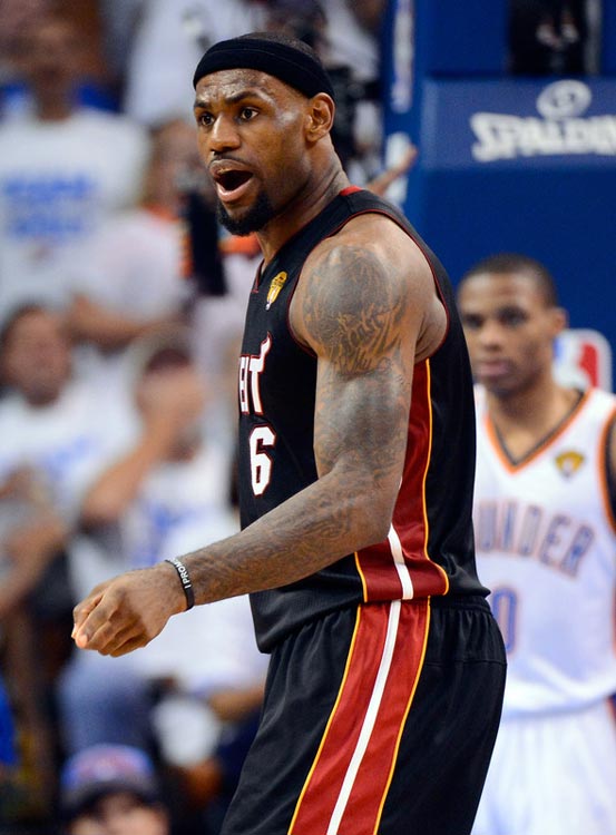 里弗斯：我们的区域联防和盯人防守都能更好，还要简化内线轮转（里弗斯：区域与盯人防守需提升，将简化内线轮转）