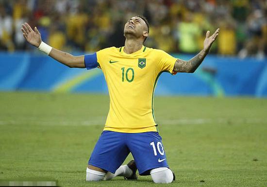 姆巴佩PK哈兰德！世界杯分组出炉，阿根廷收获大礼包，诞生5大不可思议（姆巴佩对飙哈兰德！世界杯分组揭晓，阿根廷签运爆棚，五大离奇看点诞生）