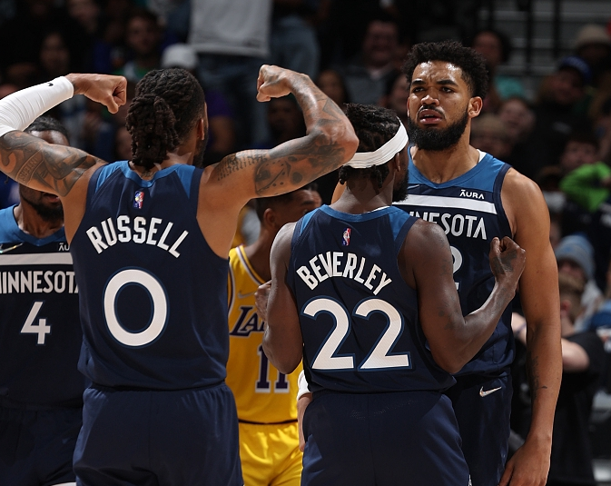 西甲半场：米利唐头球造险+伤退，皇马0-0塞尔塔（西甲半场战报：米利唐头槌制造威胁后伤退，皇马暂0-0塞尔塔）