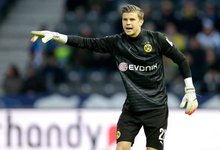 詹姆斯的末节表现：关键时刻挺身而出（詹姆斯末节发威：关键时刻力挽狂澜）