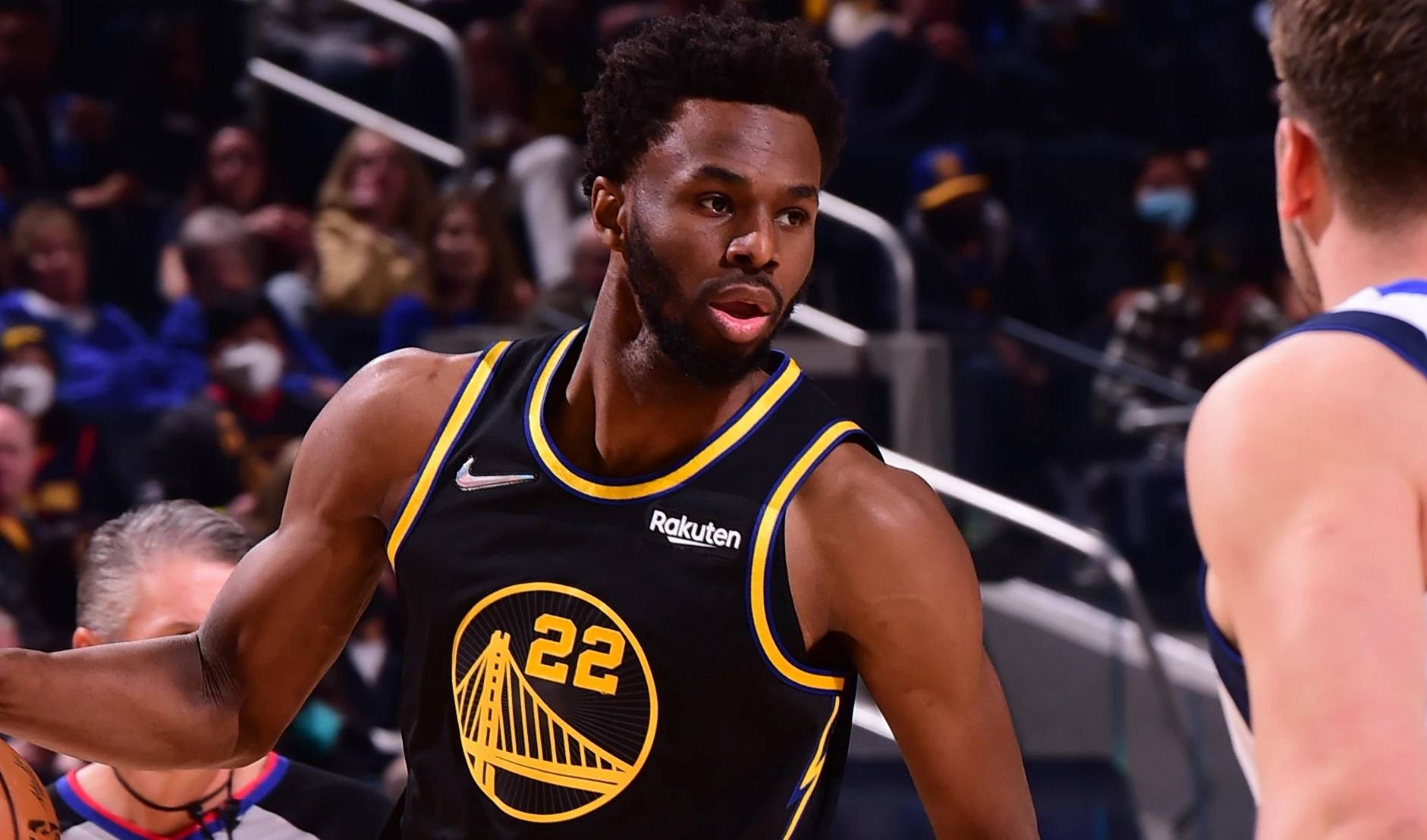 国米稳居榜首优势不断扩大（国米领跑积分榜，领先优势持续扩大）