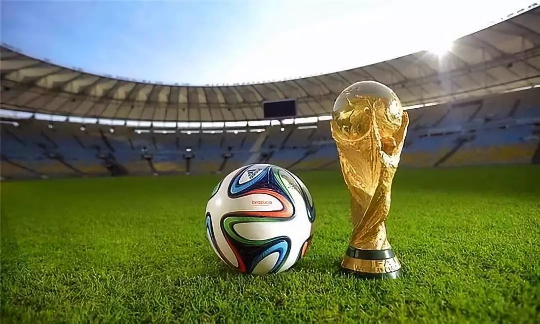 红牛集团高层：克洛普的合同没有解约条款，他对我们有承诺（红牛集团高层：克洛普合同无解约条款，已对我们作出承诺）