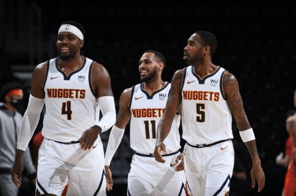 被中国足球“忽悠”的球迷，写了一本关于足球和青春的小说（曾被中国足球“忽悠”的球迷，写出一部青春与绿茵的小说）