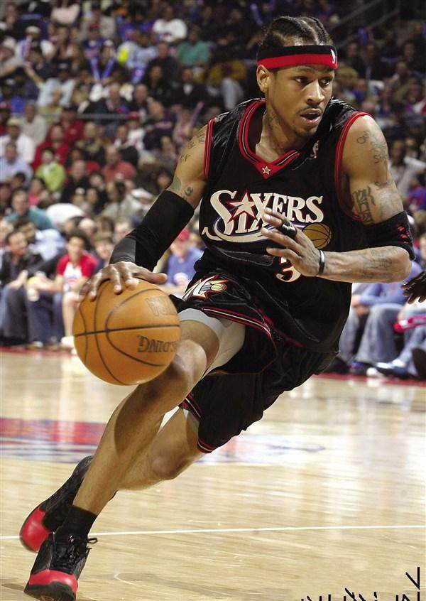 多库对战列支敦士登全场数据：2射1传，10次过人7次成功（多库对阵列支敦士登全场表现：2次射门1次助攻，10次过人7次成功）