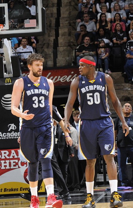 希门尼斯：进球那一刻想起了妻儿，那球是我所爱的人一起进的（希门尼斯：破门瞬间想起妻儿，这球是与我所爱之人共同完成的）