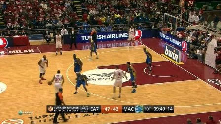 皇家奥维耶多vs马略卡：龙东、卡索拉首发，塞尔希-达德尔、韦达特-穆里奇出战（皇家奥维耶多战马略卡：龙东、卡索拉首发布阵，塞尔希-达德尔与韦达特-穆里奇同场亮相）