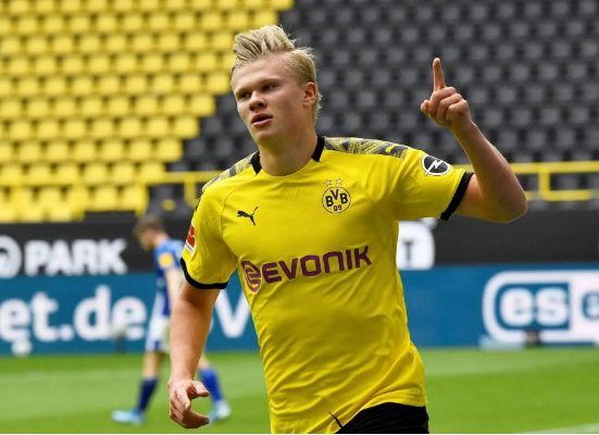 歌游内蒙古 欢乐冰雪季｜雪原赛车！这才是呼伦贝尔冬天的正确打开方式（奔赴内蒙古冰雪季，呼伦贝尔雪原赛车才是冬天的正确打开方式）