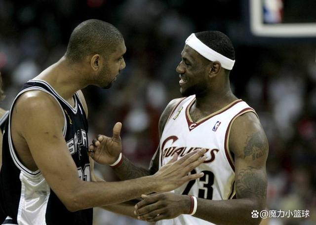 图片报：多特后防线出现危机，将面临安东和安塞尔米诺缺阵（图片报：多特防线告急，安东与安塞尔米诺将缺席）