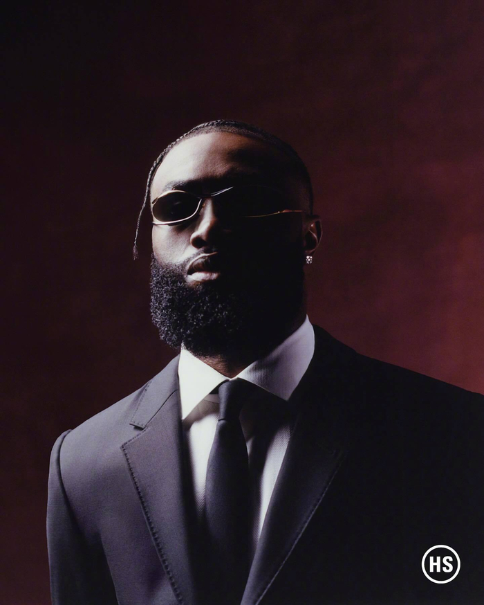 足球欧冠历史纪录被打破，网友：见证传奇（欧冠纪录被刷新，网友：亲眼见证传奇）