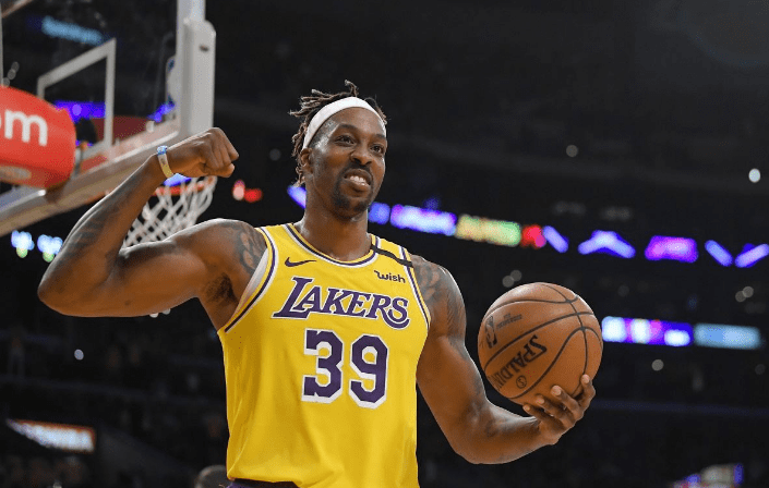 美记：东契奇可能在圣诞大战对阵火箭时复出（美记：东契奇或将于圣诞节与火箭的比赛中复出）