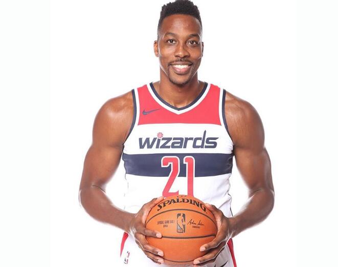 阿斯：诺坎普的主队更衣室还没装修好，巴萨已要求尽快完工（阿斯报：诺坎普主队更衣室仍未完工，巴萨已催促加快进度）