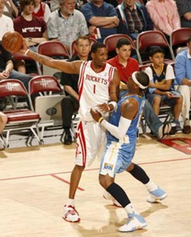 前队友：梅西教会我怎么踢球! 有时我还被他怒吼!（前队友谈梅西：他教会我踢球，也曾冲我怒吼）