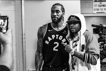 能否说明问题？74611人现场观看英格兰女足vs中国女足热身赛（74611人到场观看英格兰女足对中国女足热身赛，这一数字说明了什么？）