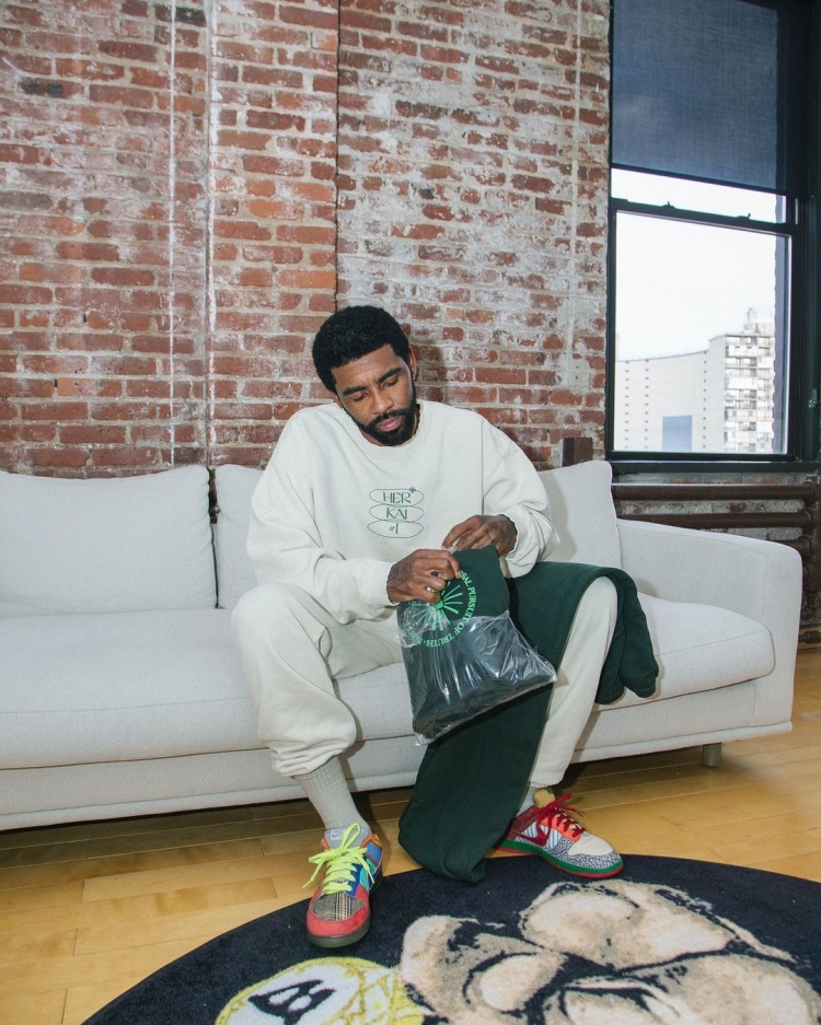 米体：劳塔罗4天内两次被换不必臆想，齐沃未动摇其核心地位（米体：别过度解读劳塔罗4天两度被换，齐沃仍将其视为核心）